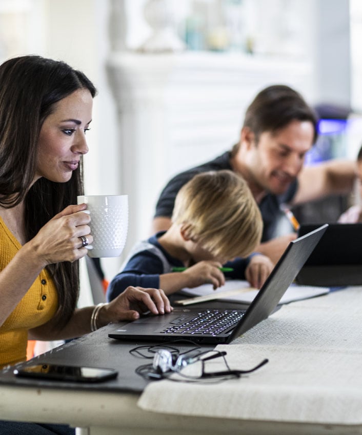 10 Internet safety rules to help keep your family safe online